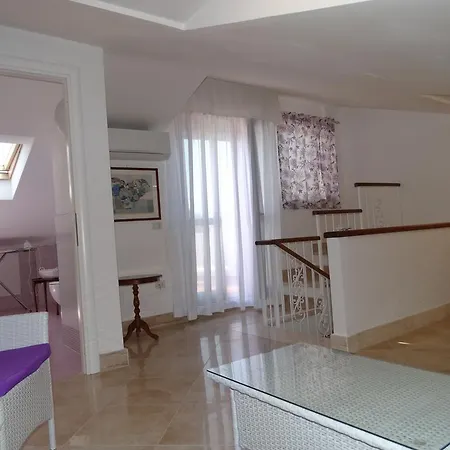 Holiday home Silenzi Holiday